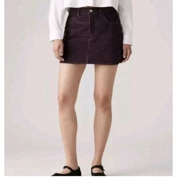 Levi's Size 29 Women’s Purple Corduroy Mini Icon Skirt Button-Fly Mid-Rise. New - Picture 1 of 11